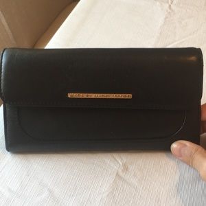 marc by marc jacobs wallet